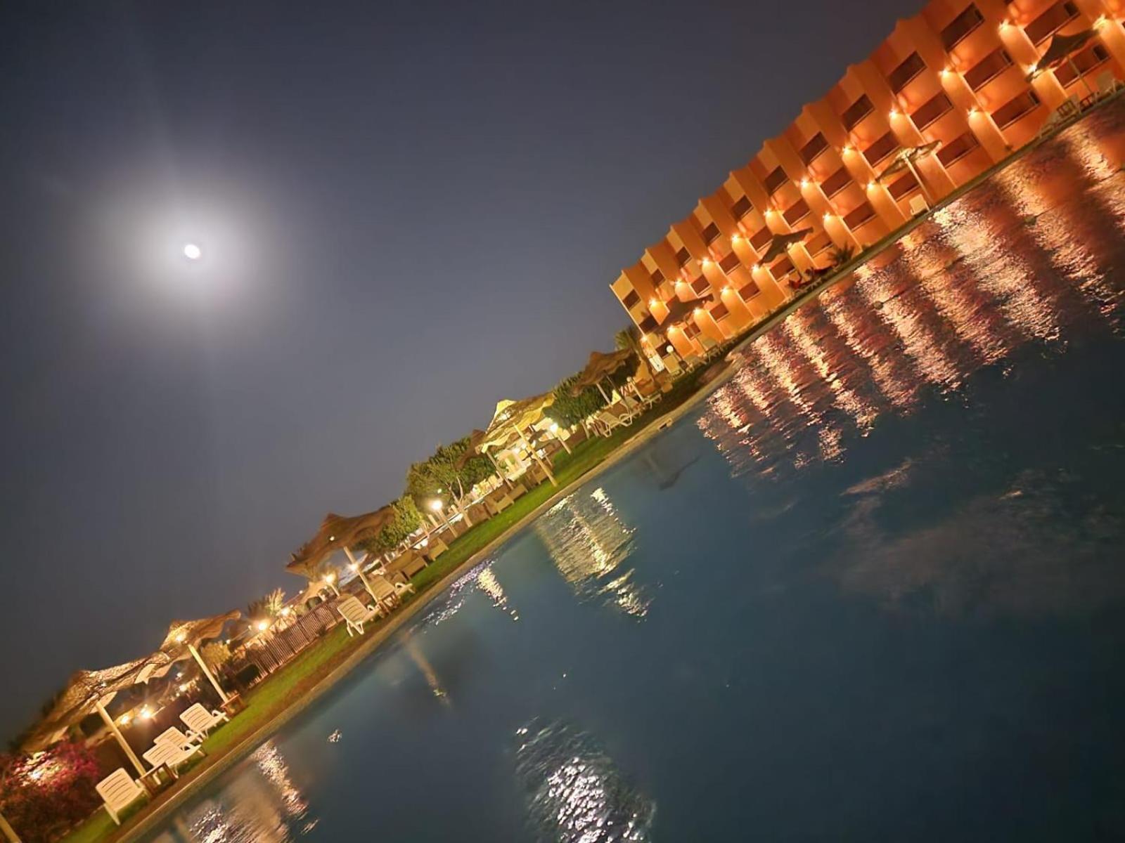 Fanar Hotel ไอน์ ซกนา ภายนอก รูปภาพ